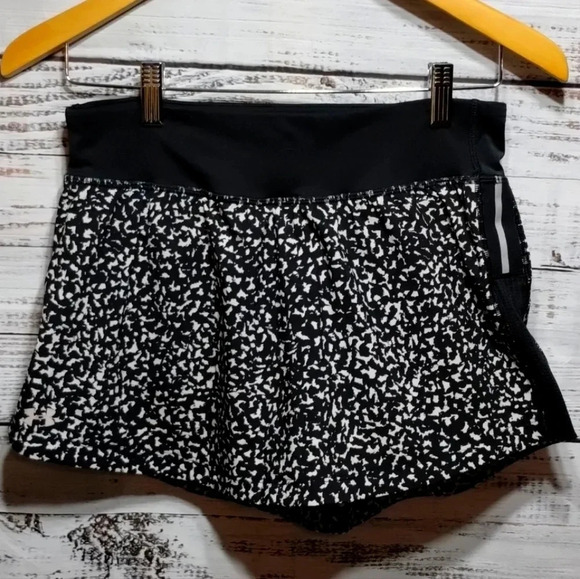 Under Armour Active Skirt Black White size S/M Performance Tennis Golf Active - Picture 7 of 7